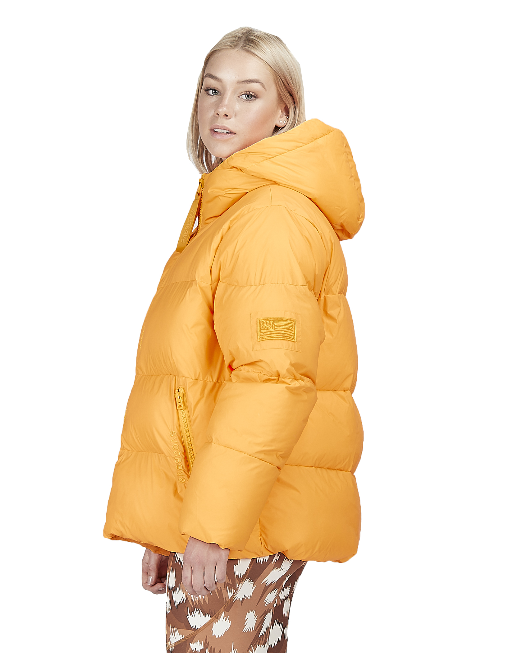 Svea Short Padded Hood Jacket W Vivid Orange